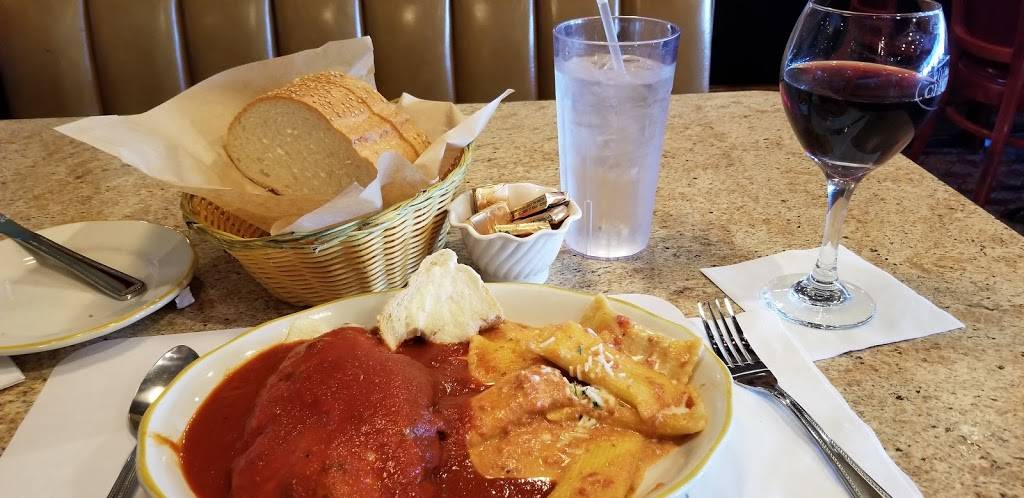 The Chateau Restaurant Norwood | restaurant | 404 Boston-Providence Turnpike, Norwood, MA 02062, USA | 7817625335 OR +1 781-762-5335