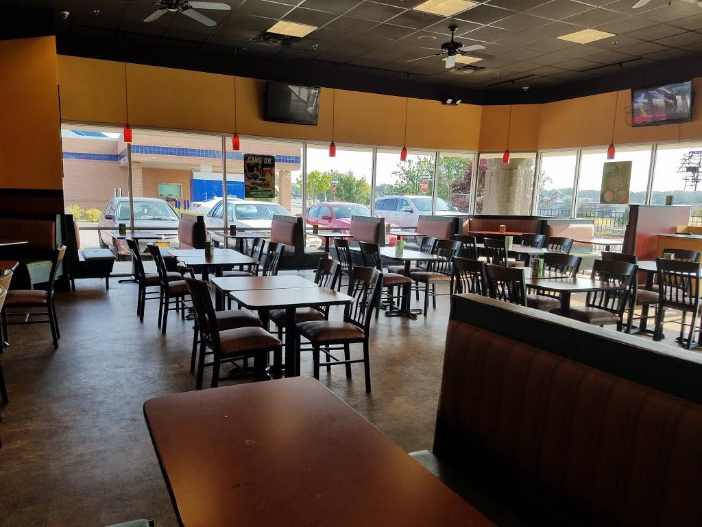 Moes Southwest Grill | restaurant | 170 Cobblestone Ct Dr, Victor, NY 14564, USA | 5854253933 OR +1 585-425-3933