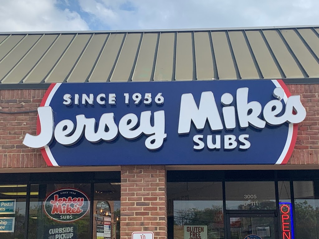 Jersey Mikes Subs | restaurant | 3005 S Lamar Blvd Suite D-111, Austin, TX 78704, USA | 5123263600 OR +1 512-326-3600