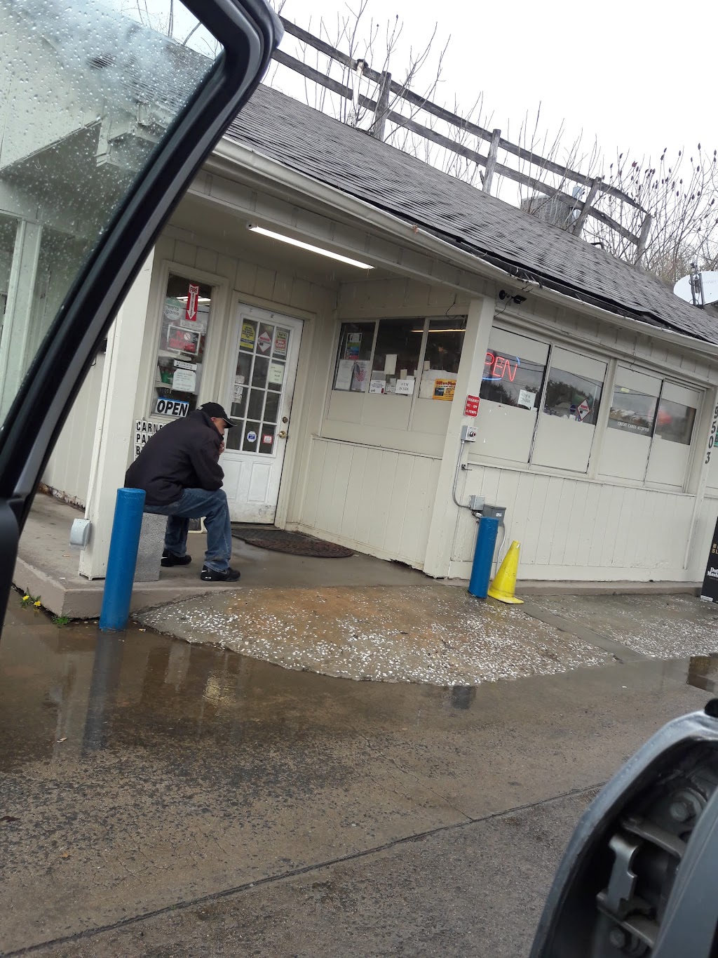 Piedmont papussaria and Indian food | restaurant | 19503 James Monroe Hwy, Leesburg, VA 20175, USA | 7037718556 OR +1 703-771-8556