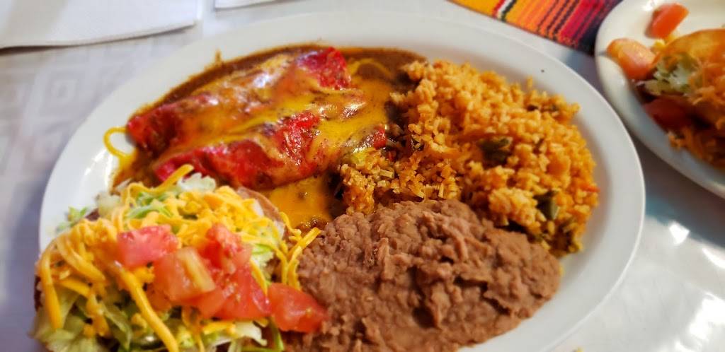 Andreas Mexican Restaurant | restaurant | 901 US-90, Castroville, TX 78009, USA | 8305385005 OR +1 830-538-5005