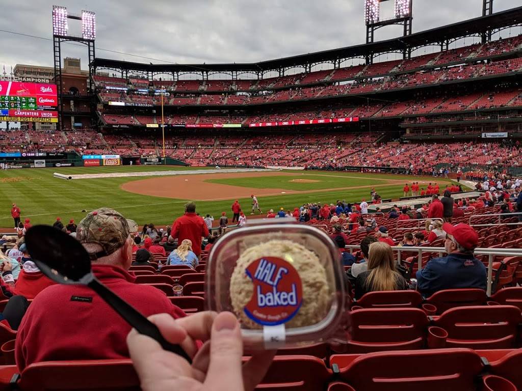 Defiant Cookie Dough Company | bakery | 17409-A, Chesterfield Airport Rd, Chesterfield, MO 63005, USA | 6363457554 OR +1 636-345-7554