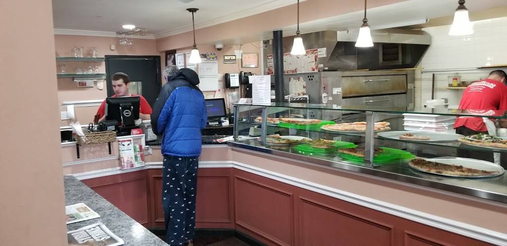 Avellinos | restaurant | 2146 Albany Post Rd, Montrose, NY 10548, USA | 9147362633 OR +1 914-736-2633