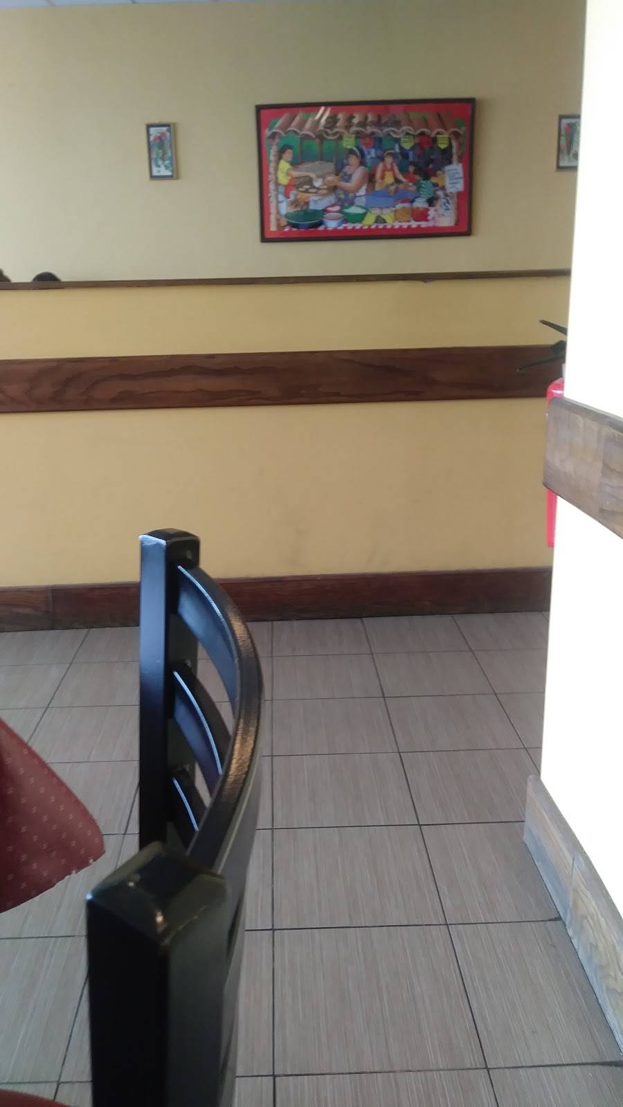 Pupuseria Doña Azucena | restaurant | 8764 Richmond Hwy, Alexandria, VA 22309, USA | 7037991000 OR +1 703-799-1000