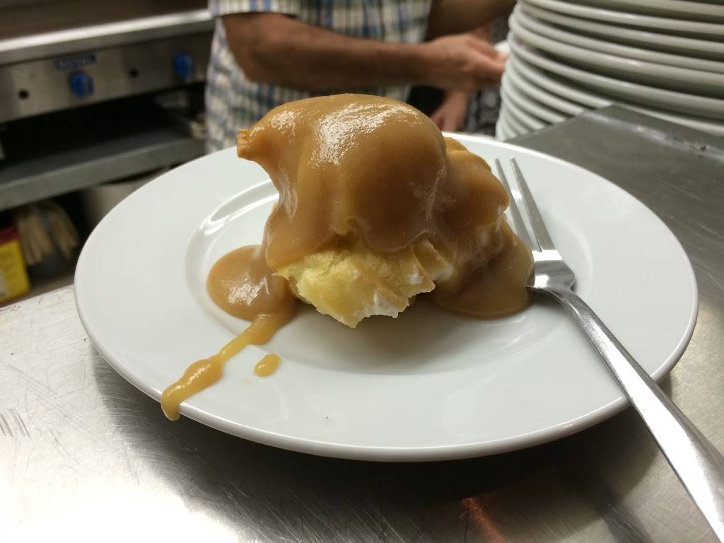 Brasserie Chez Burkys | restaurant | 4535 Avenue Thibault #7, Saint-Hubert, QC J3Y 7N1, Canada | 4508128118 OR +1 450-812-8118