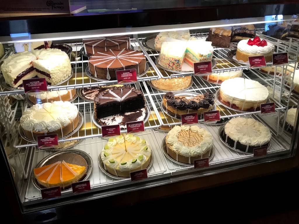 The Cheesecake Factory | restaurant | 5015 Westheimer Rd, Houston, TX 77056, USA | 7138400600 OR +1 713-840-0600