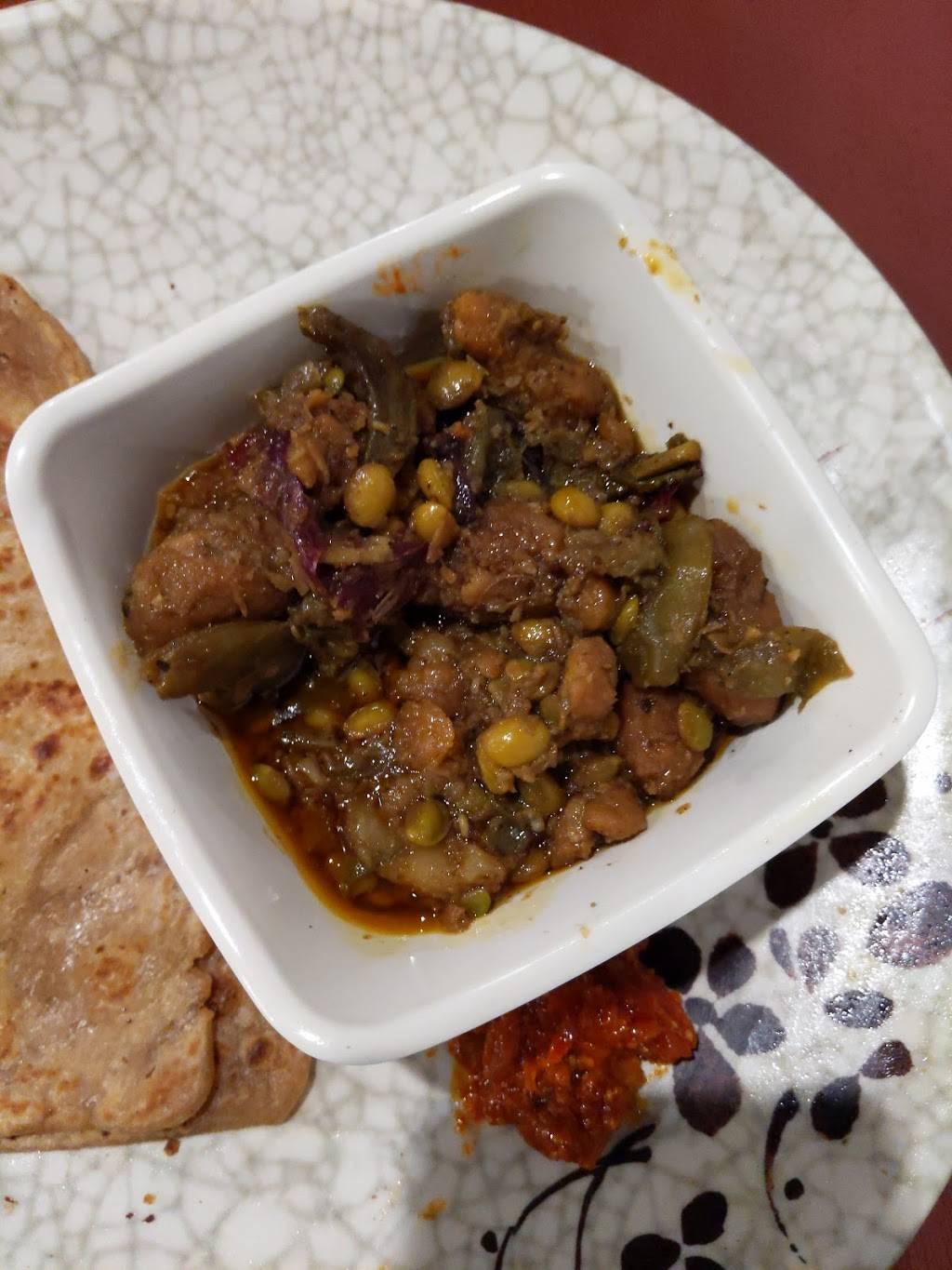 Gujjus Chaat House | restaurant | 1224 W Ogden Ave Unit D, Naperville, IL 60563, USA | 6308579290 OR +1 630-857-9290