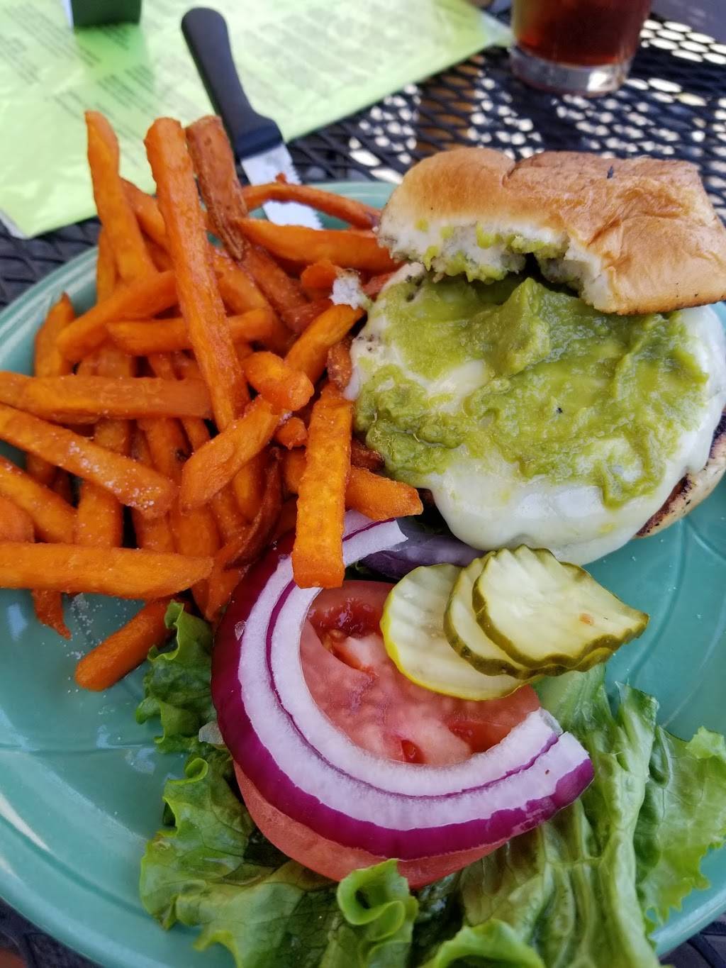 Bee Hive Brew Pub | restaurant | 20 Pleasant St, Canandaigua, NY 14424, USA | 5859192471 OR +1 585-919-2471