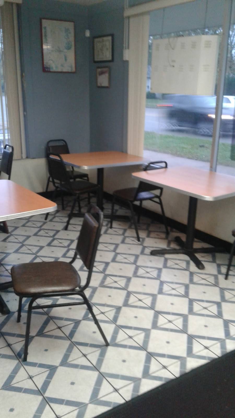 Waukegan Gyros | restaurant | 1120 Golf Rd, Waukegan, IL 60087, USA | 8477750286 OR +1 847-775-0286