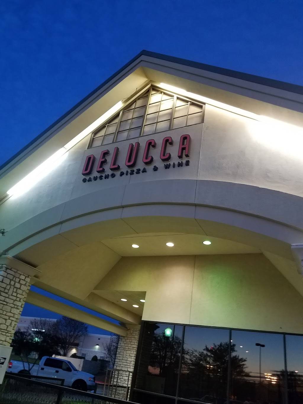 Delucca Gaucho Pizza & Wine | restaurant | 2001 W Southlake Blvd #103, Southlake, TX 76092, USA | 6824774040 OR +1 682-477-4040