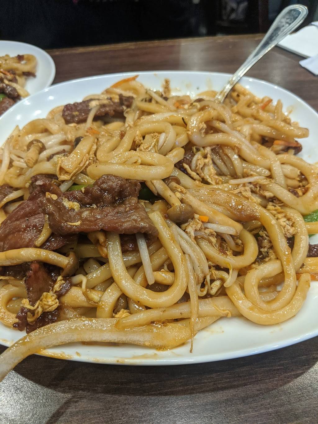 MR DRAGON NOODLE HOUSE (一条龙私房面馆） | restaurant | 8526 Valley Blvd #108, Rosemead, CA 91770, USA | 6268998886 OR +1 626-899-8886