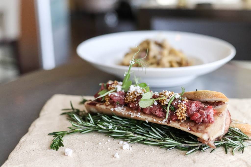 Matthews Restaurant | night club | 2107 Hendricks Ave, Jacksonville, FL 32207, USA | 9043969922 OR +1 904-396-9922