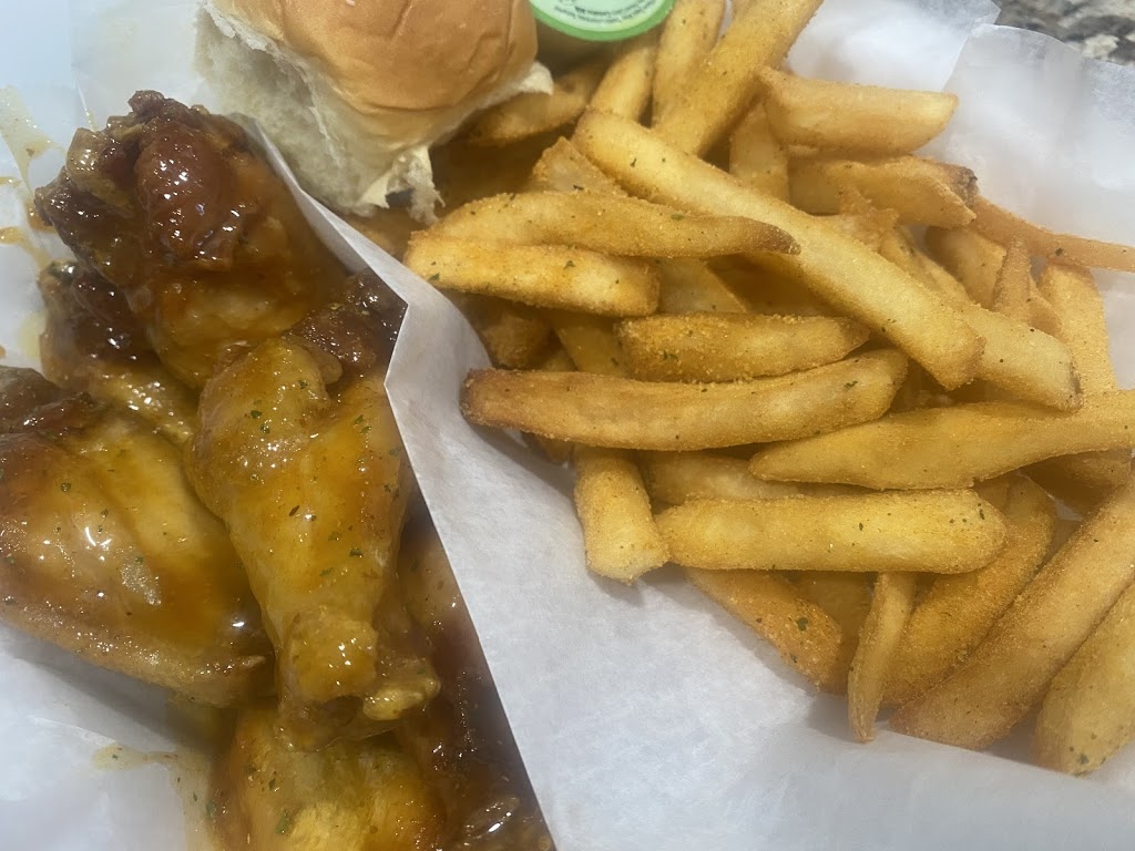 Zuberi Zings | restaurant | 726 North Pkwy, Memphis, TN 38105, USA | 9015308205 OR +1 901-530-8205