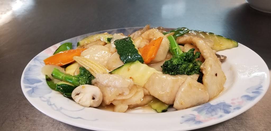 Yu Bistro | restaurant | 1 Orinda Way ste#1, Orinda, CA 94563, USA | 9252539852 OR +1 925-253-9852