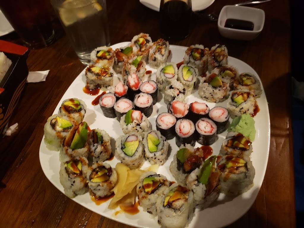 Bluefin Japanese Steakhouse & Sushi | restaurant | 4313 E Grand River Ave, Howell, MI 48843, USA | 5175458899 OR +1 517-545-8899