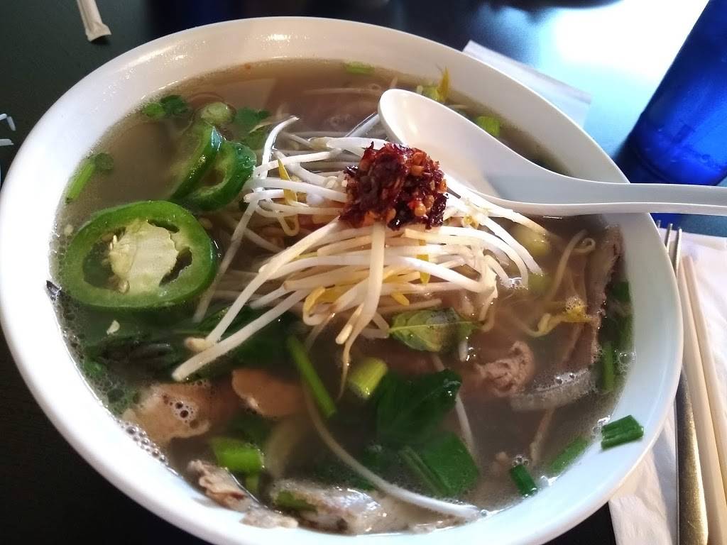 Saigon Restaurant | restaurant | 2006 S Calhoun St, Fort Wayne, IN 46802, USA | 2604568550 OR +1 260-456-8550