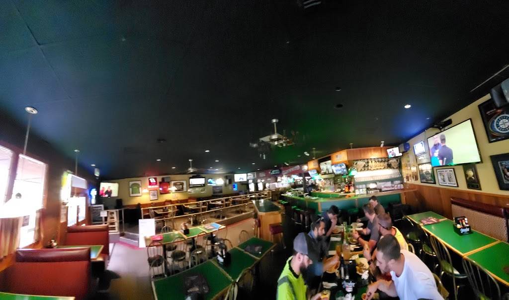 Malarkys Sports Grill | night club | 1025 NW Gilman Blvd, Issaquah, WA 98027, USA | 4253926356 OR +1 425-392-6356