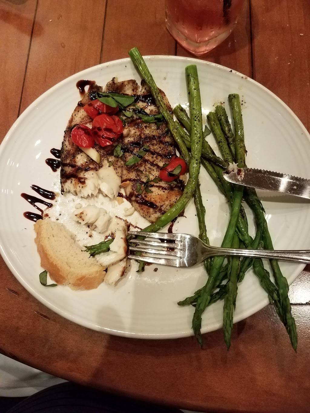 Carrabbas Italian Grill | restaurant | 7900 Lyles Ln NW, Concord, NC 28027, USA | 7049793224 OR +1 704-979-3224