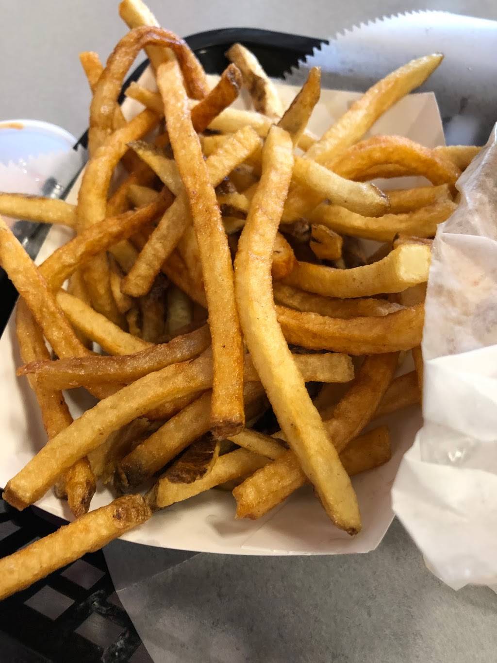 Carls Jr. | restaurant | 1654 S Redwood Rd, Salt Lake City, UT 84104, USA | 8019722977 OR +1 801-972-2977