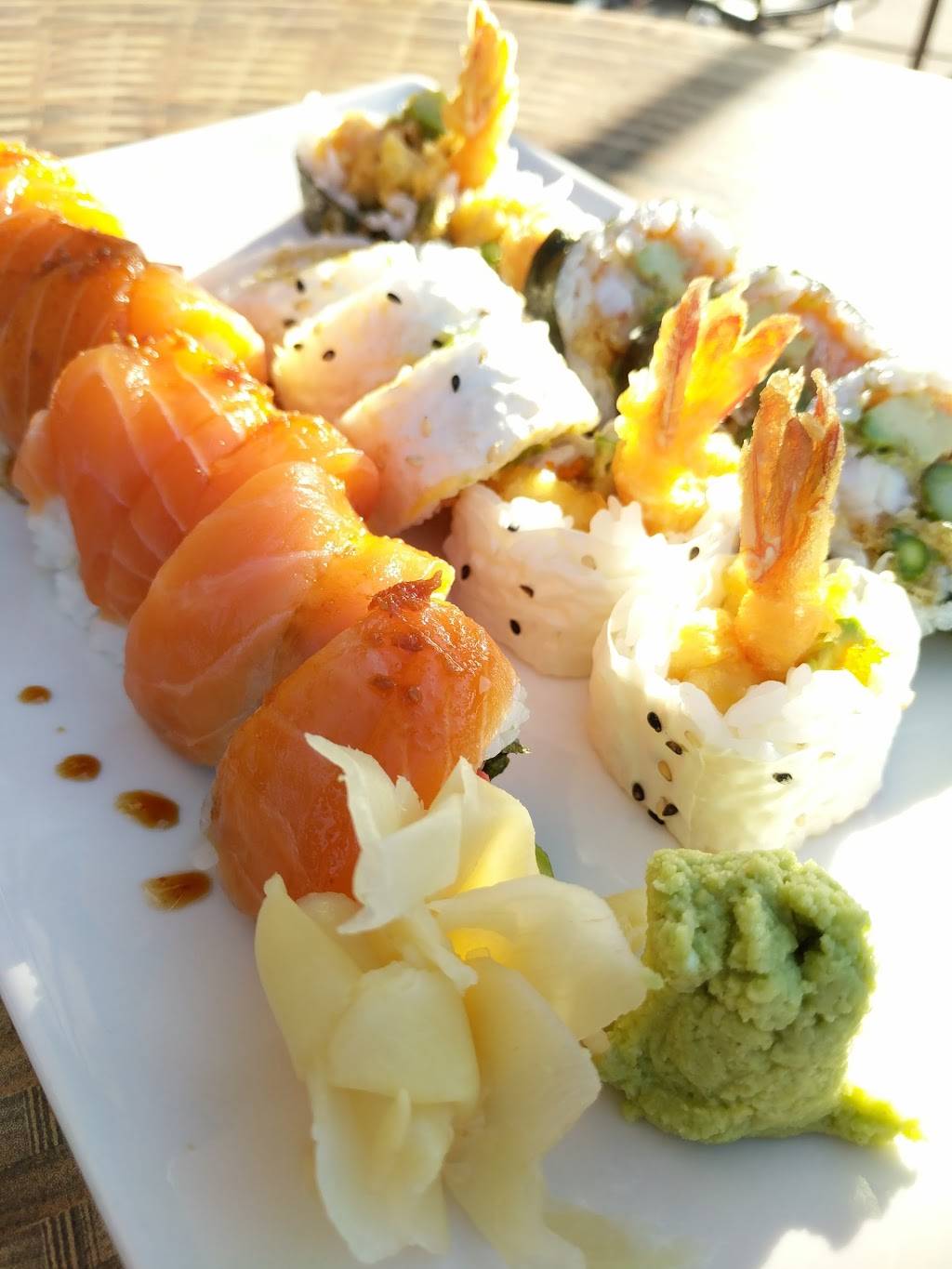 Momijis Japanese Restaurant | restaurant | 641 NW Hickory St, Albany, OR 97321, USA | 5414976013 OR +1 541-497-6013