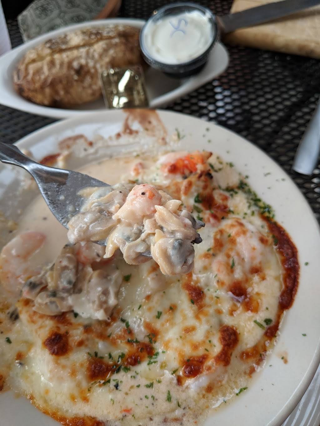 Riverview | restaurant | 928 NY-11C, Brasher Falls, NY 13613, USA | 3153894100 OR +1 315-389-4100