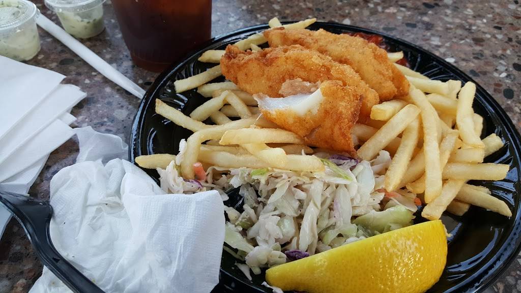 Point Loma Seafoods | restaurant | 2805 Emerson St, San Diego, CA 92106, USA | 6192231109 OR +1 619-223-1109