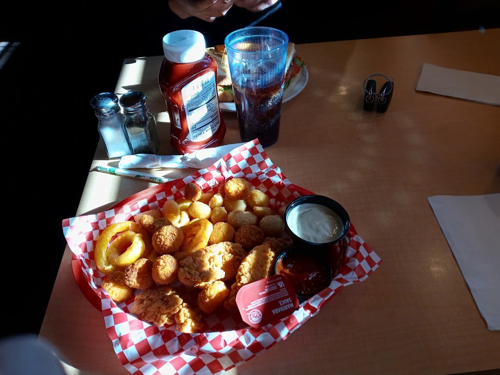 Peppermill Bar & Grill | restaurant | 1602 Inverness Blvd, Rawlins, WY 82301, USA | 3073248100 OR +1 307-324-8100