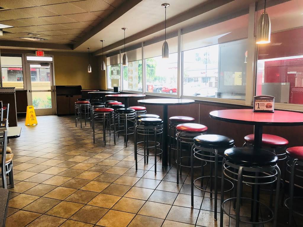 Carls Jr. | meal takeaway | 5166 Vineland Ave, North Hollywood, CA 91601, USA | 8187635240 OR +1 818-763-5240