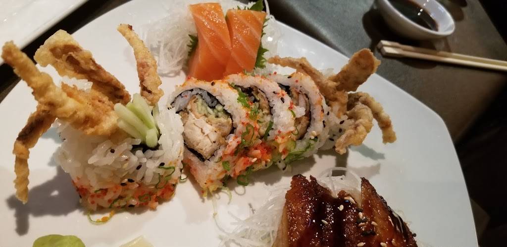 Tsunami restaurant | restaurant | 106 E North St, Greenville, SC 29601, USA | 8644671055 OR +1 864-467-1055