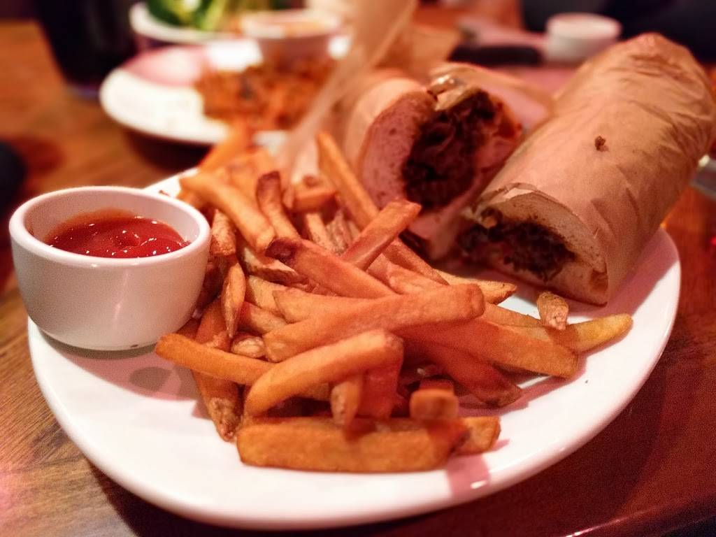 Outback Steakhouse | restaurant | 8625 W Sura Lane, Greenfield, WI 53228, USA | 4148171800 OR +1 414-817-1800