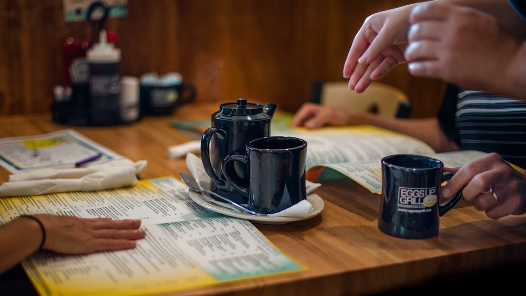 Eggs Up Grill | restaurant | 1939 Woodruff Rd, Greenville, SC 29607, USA | 8645096625 OR +1 864-509-6625
