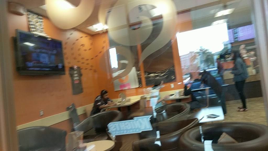Dunkin | bakery | 4210 W Plaza Dr, Orlando, FL 32816, USA | 4078823688 OR +1 407-882-3688