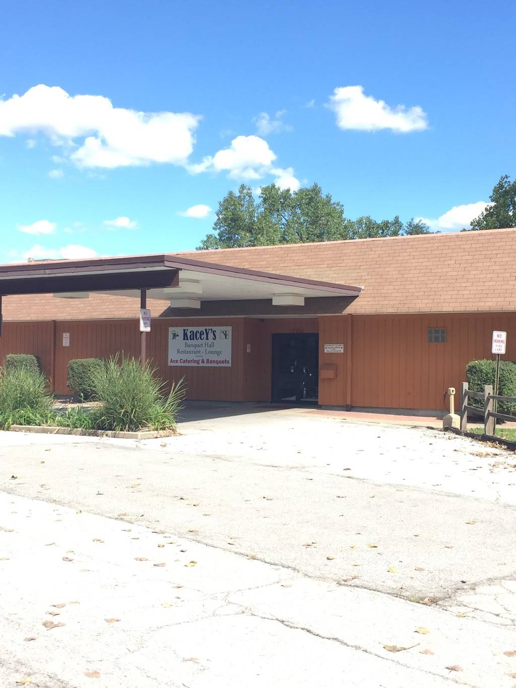Kaceys Banquet Hall, Restaurant & Lounge | restaurant | 17800 Lorenz Ave, Lansing, IL 60438, USA | 7088957720 OR +1 708-895-7720