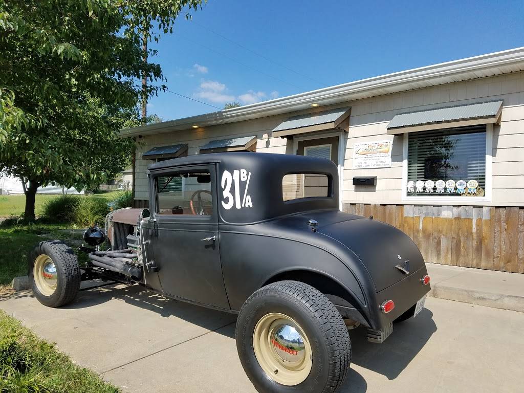 J & B Barbecue & Catering | restaurant | 48 S Holloway St, Henderson, KY 42420, USA | 2708300033 OR +1 270-830-0033