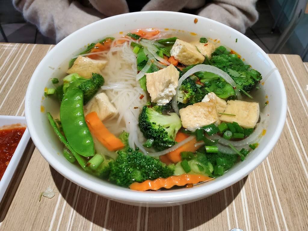 Pho-nomenal | restaurant | 5825 Stetson Hills Blvd #100, Colorado Springs, CO 80923, USA | 7195970277 OR +1 719-597-0277