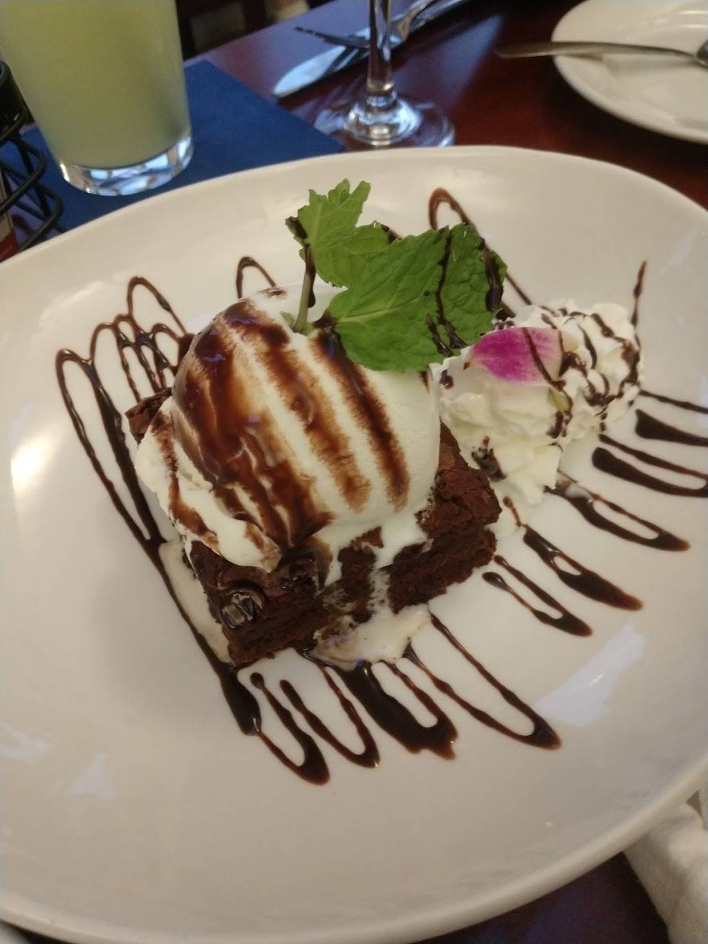 The Drunken Seal | restaurant | 98 Town Neck Rd, Sandwich, MA 02563, USA | 5088880060 OR +1 508-888-0060