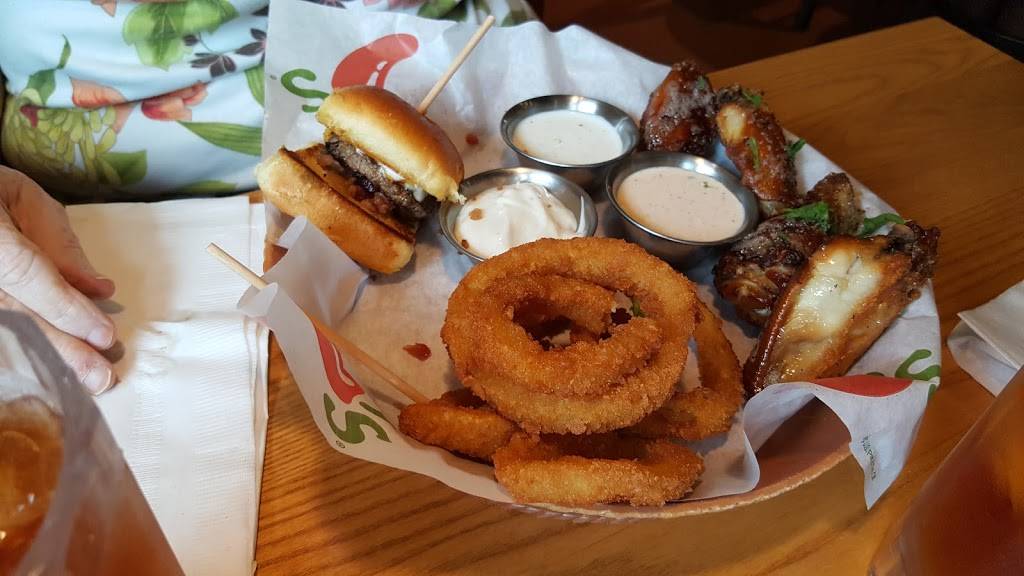 Chilis Grill & Bar | meal takeaway | 603 River Hwy, Mooresville, NC 28117, USA | 7047994603 OR +1 704-799-4603