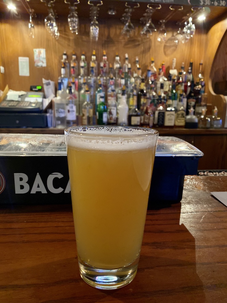 Red Rock Tavern | restaurant | 369 Capitol Ave, Hartford, CT 06106, USA | 8602464527 OR +1 860-246-4527