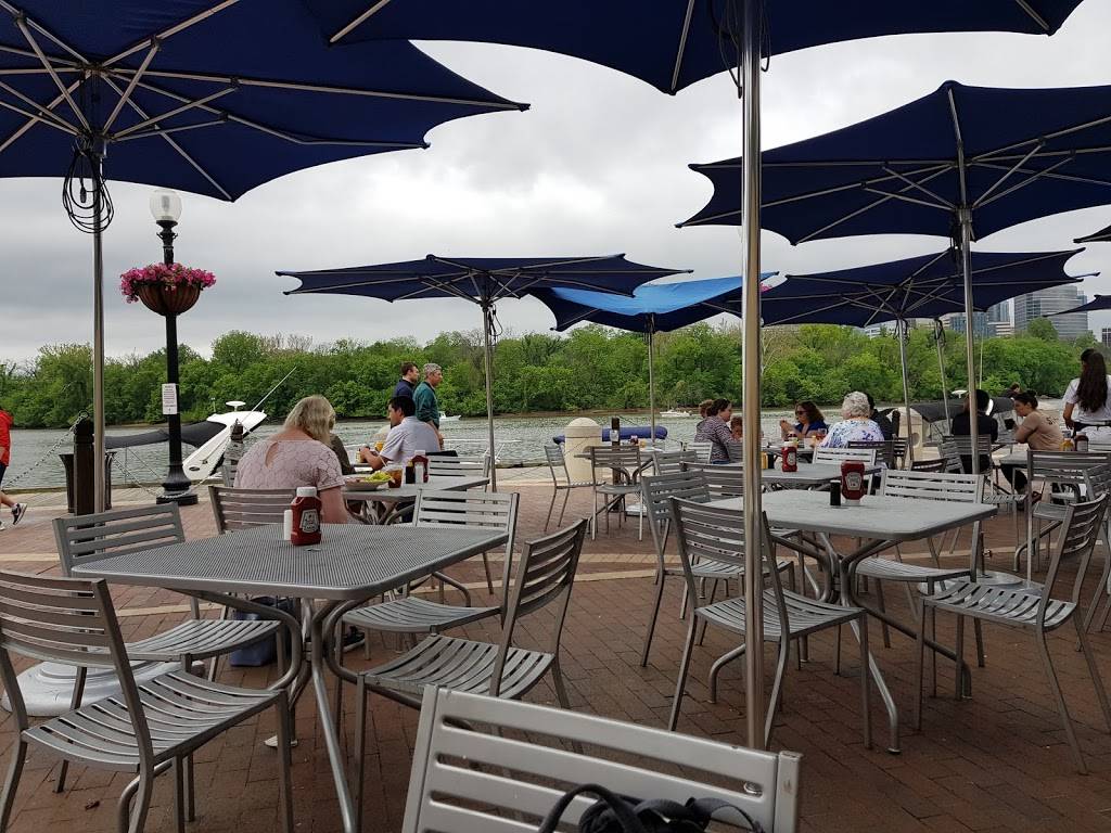 Tony and Joes Seafood Place | restaurant | 3000 K St NW, Washington, DC 20007, USA | 2029444545 OR +1 202-944-4545