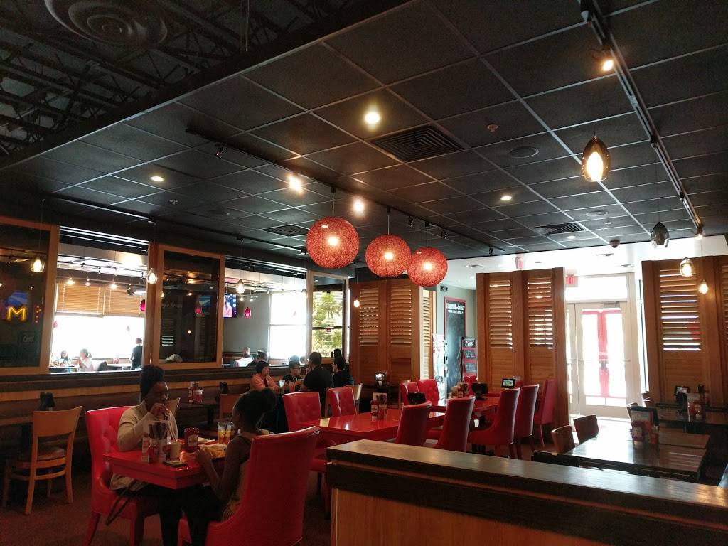 Red Robin Gourmet Burgers and Brews | restaurant | 1715 Palm Beach Lakes Blvd, West Palm Beach, FL 33401, USA | 5614229837 OR +1 561-422-9837