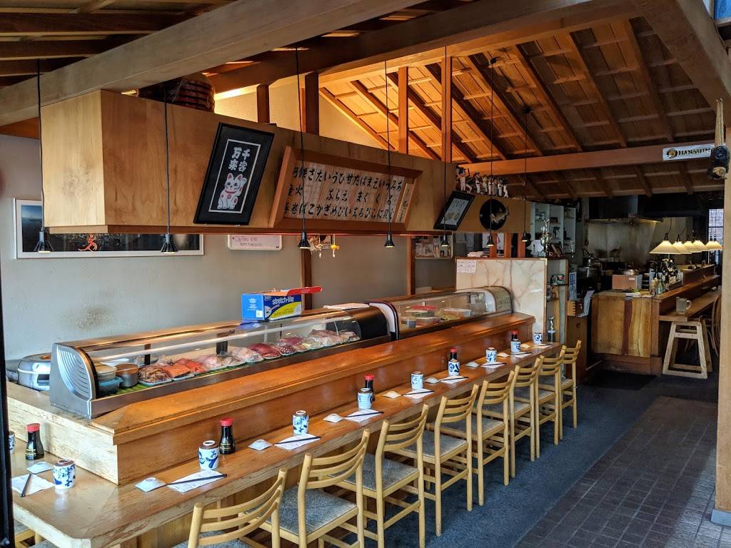 Aoki Japanese Restaurant | restaurant | 621 Broadway E, Seattle, WA 98102, USA | 2065574595 OR +1 206-557-4595