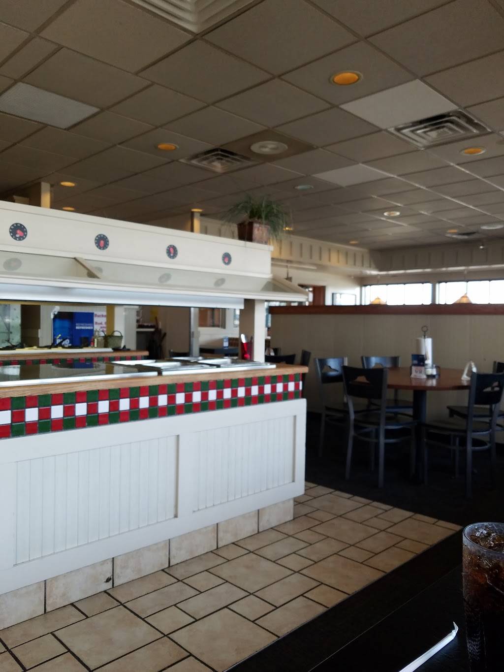 Pizza Hut | meal takeaway | 1606 W Broadway St, Princeton, IN 47670, USA | 8123858831 OR +1 812-385-8831