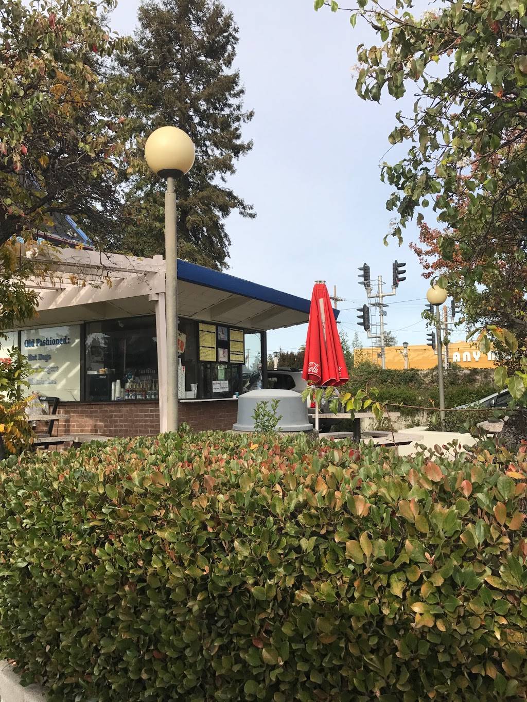 Ben Franks | restaurant | 491 El Camino Real, Redwood City, CA 94062, USA | 6503671746 OR +1 650-367-1746