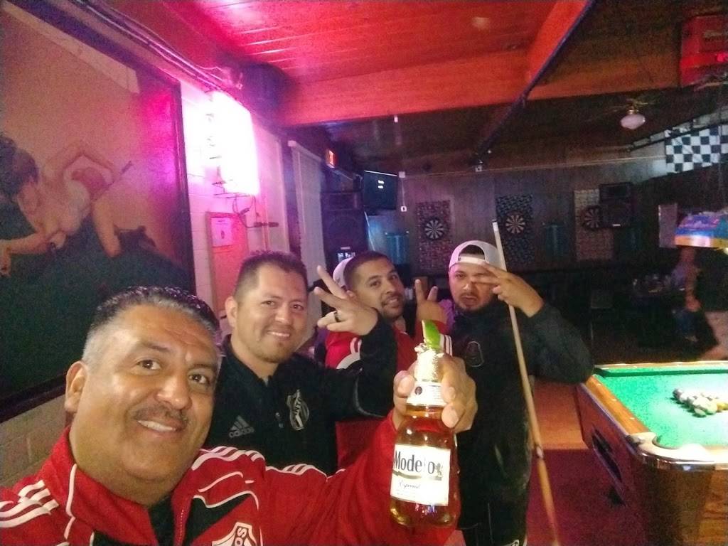 Final Edition Bar & Grill | restaurant | 412 Larkfield Center, Santa Rosa, CA 95403, USA | 7075421416 OR +1 707-542-1416