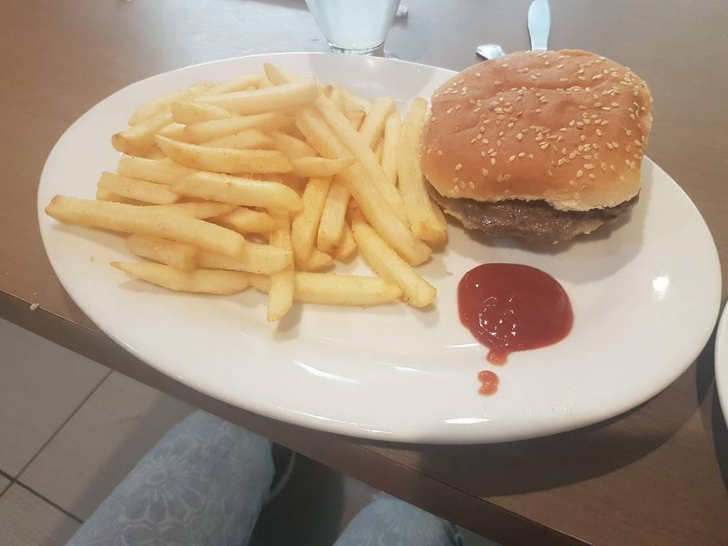 Crack Me Up | restaurant | 2 King St W Unit 205, Hamilton, ON L8P 1A1, Canada | 9055295838 OR +1 905-529-5838