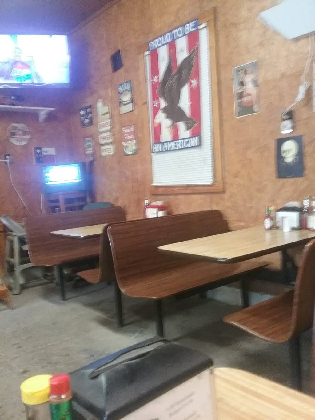 The Bar-B-Q Pitt | restaurant | 11861 US-69, Warren, TX 77664, USA | 4095472203 OR +1 409-547-2203