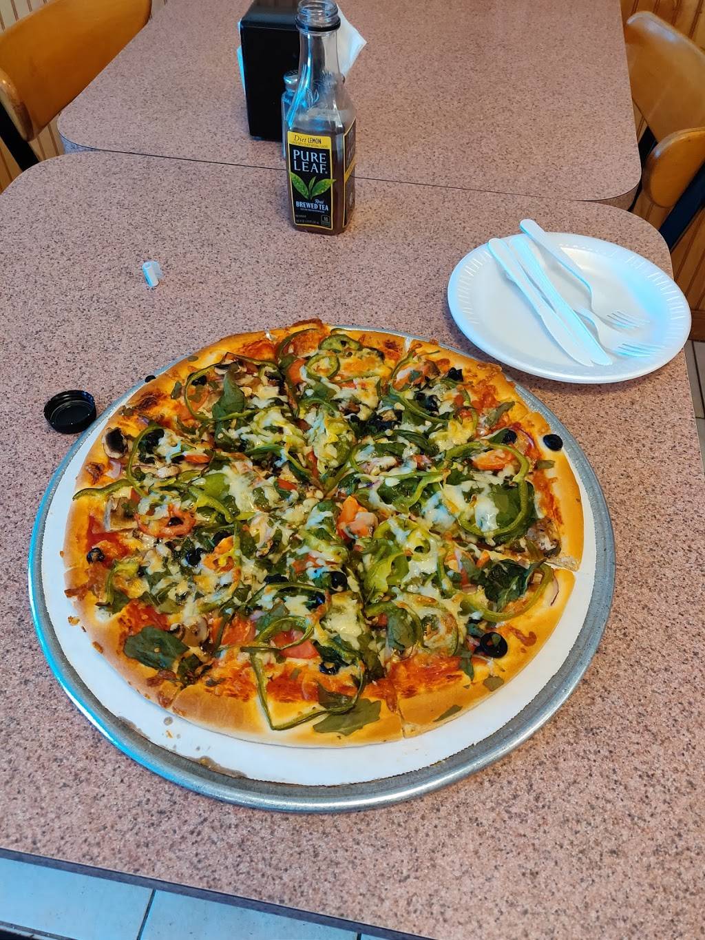 Arsenal Pizza | restaurant | 76 School St, Watertown, MA 02472, USA | 6179247686 OR +1 617-924-7686