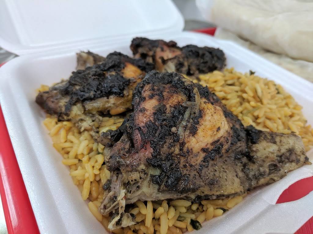 Bobbis Roti Hut | restaurant | 16215 FL-50 #101, Clermont, FL 34711, USA | 4072671567 OR +1 407-267-1567