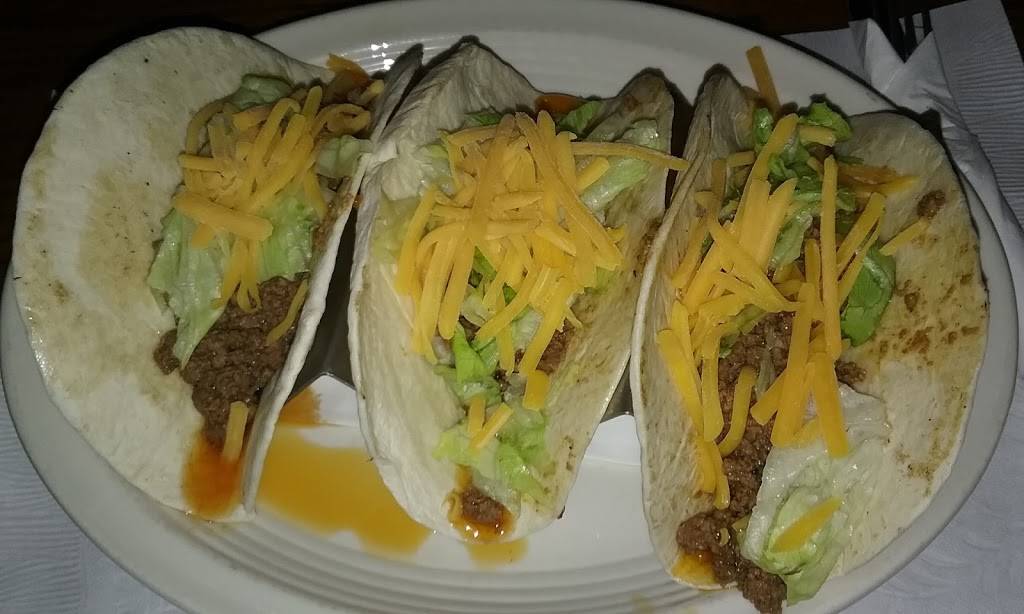 19th Hole | restaurant | 312 Blackhawk Rd, Beaver Falls, PA 15010, USA | 7248439956 OR +1 724-843-9956