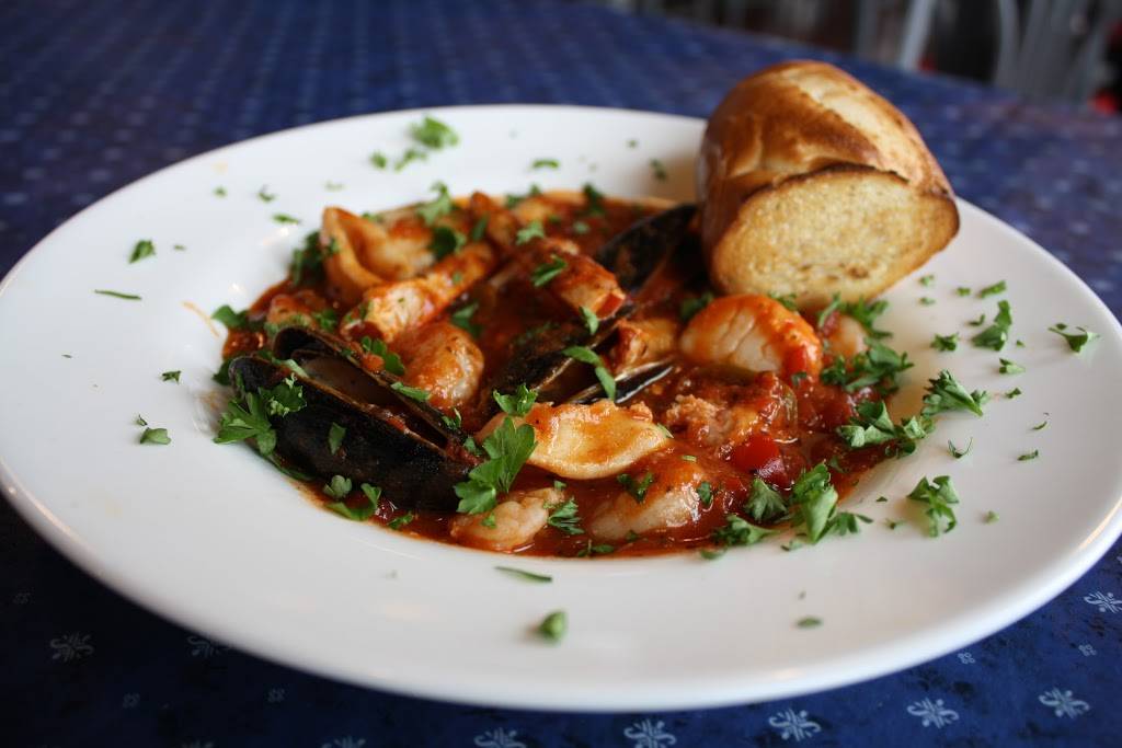 Harris Crab House | restaurant | 433 Kent Narrow Way N, Grasonville, MD 21638, USA | 4108279500 OR +1 410-827-9500